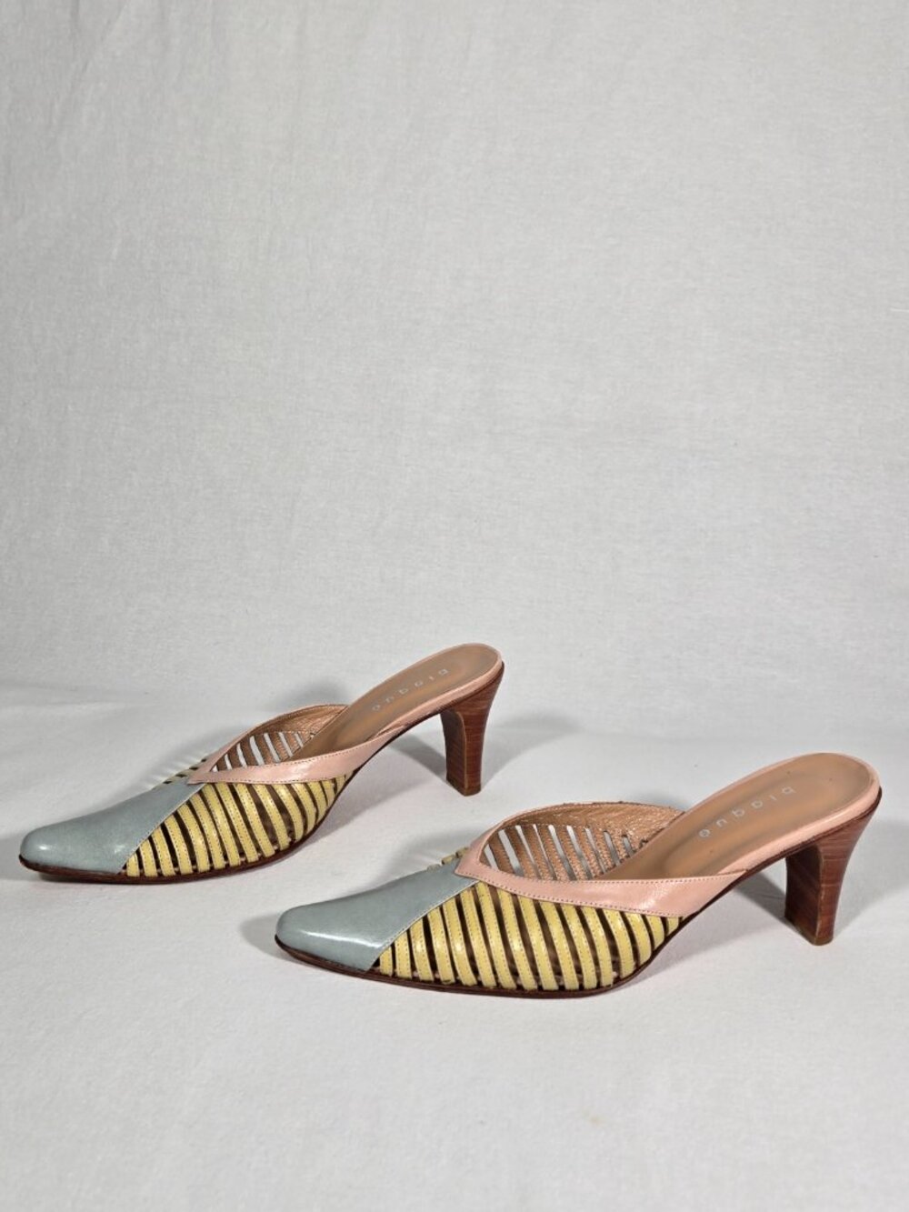 Vintage Y2K Whimsical Color-Block Cage LEATHER Pointed Kitten Mule Women Size 7. - Picture 3 of 17